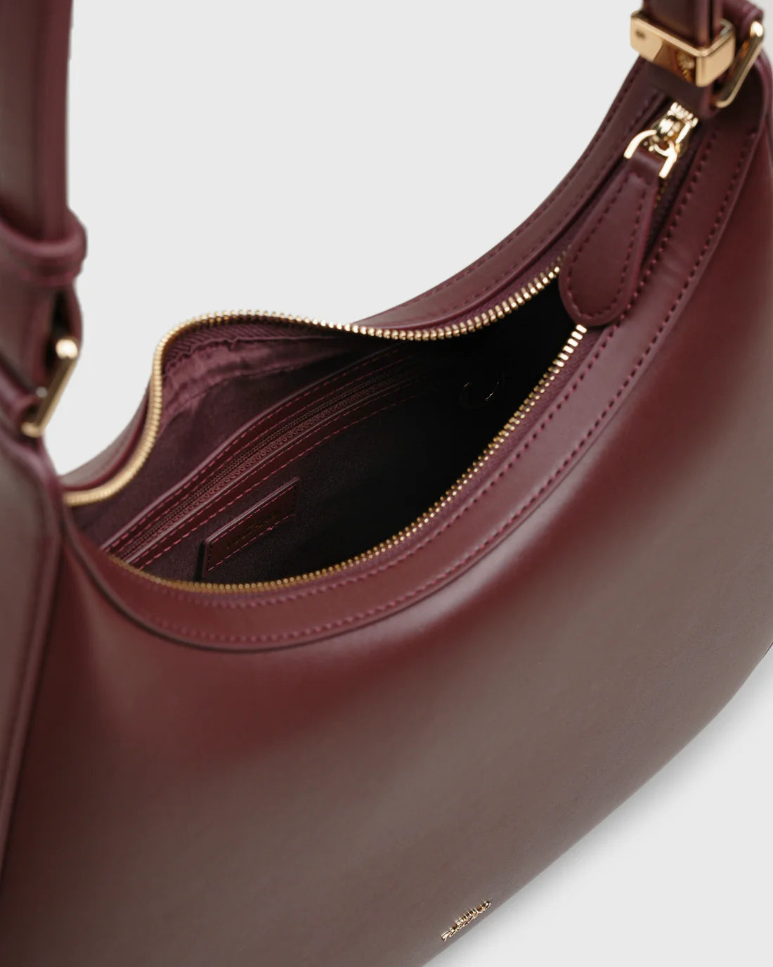 Nova Structured Hobo - TLHB4211LN3NH5