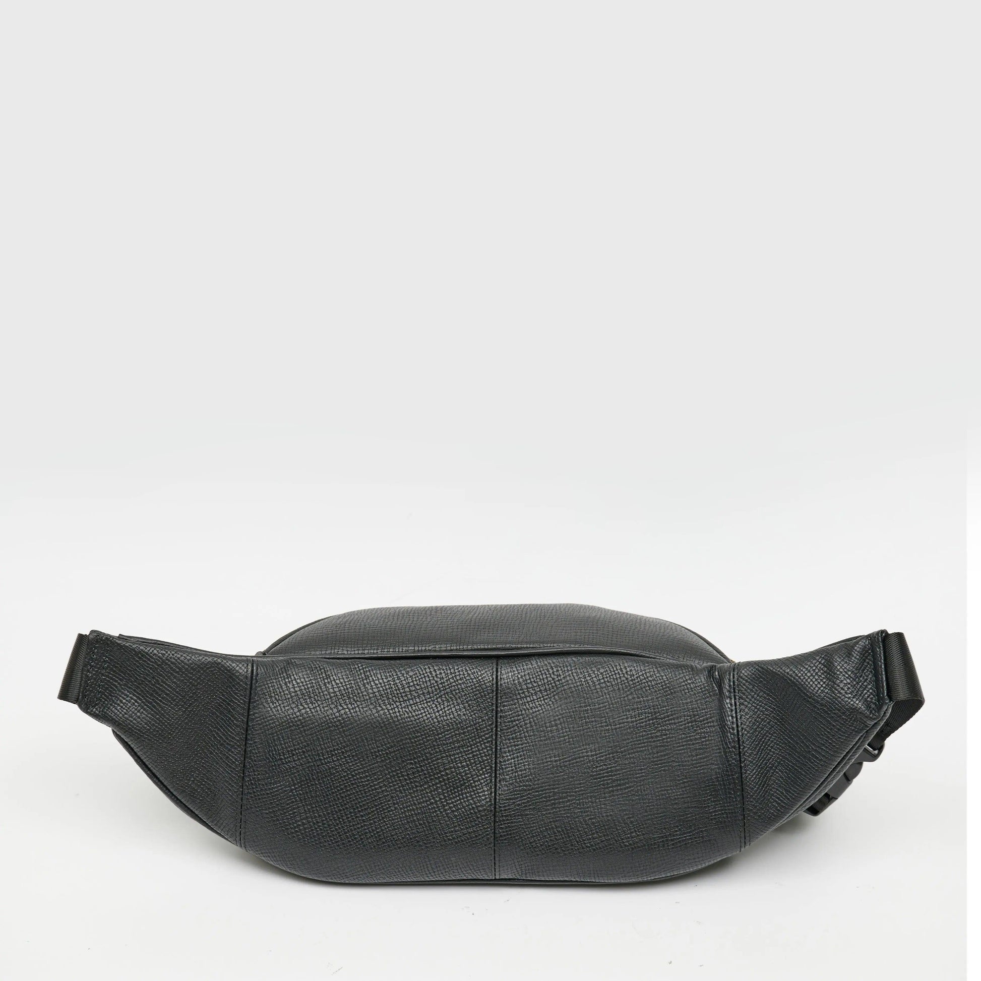 Alec Leather Chest Bag With Gold-Tone Hardware - TGEB1433LN3NL2 - Tocco Toscano Malaysia
