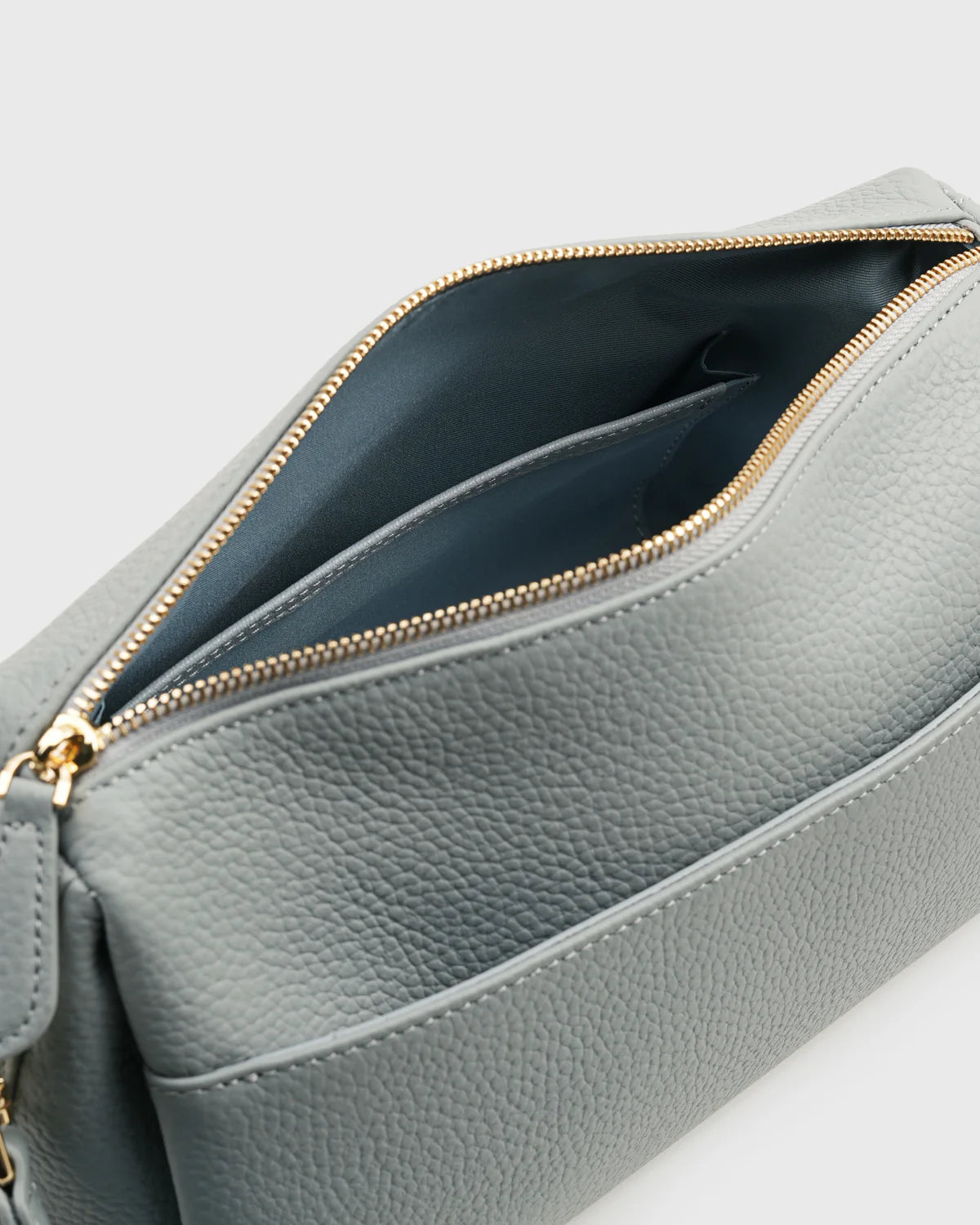 Marlows Oblong Shoulder Bag - TLSB3411LN3NH4 - Tocco Toscano Malaysia