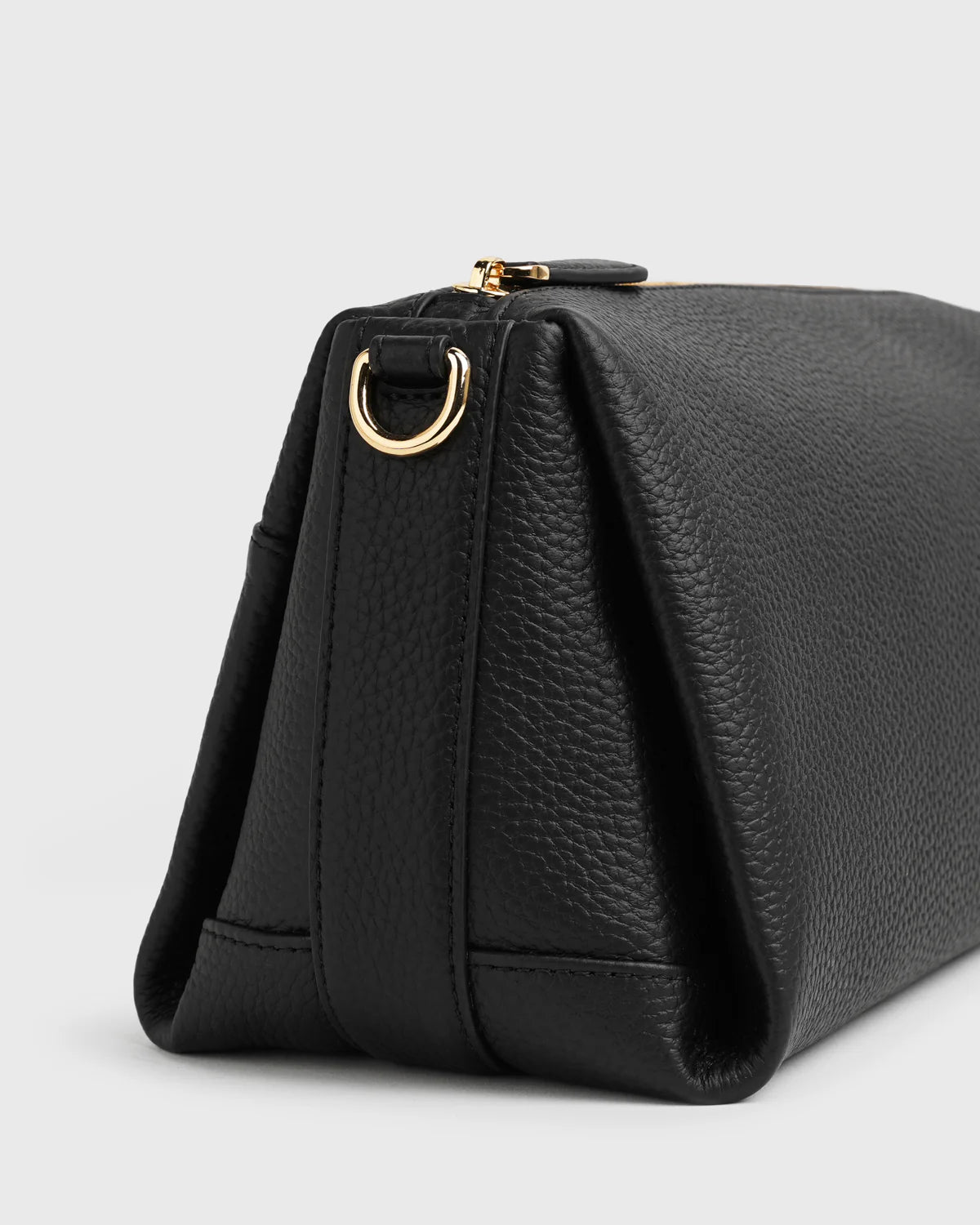Marlows Oblong Shoulder Bag - TLSB3411LN3NH4 - Tocco Toscano Malaysia